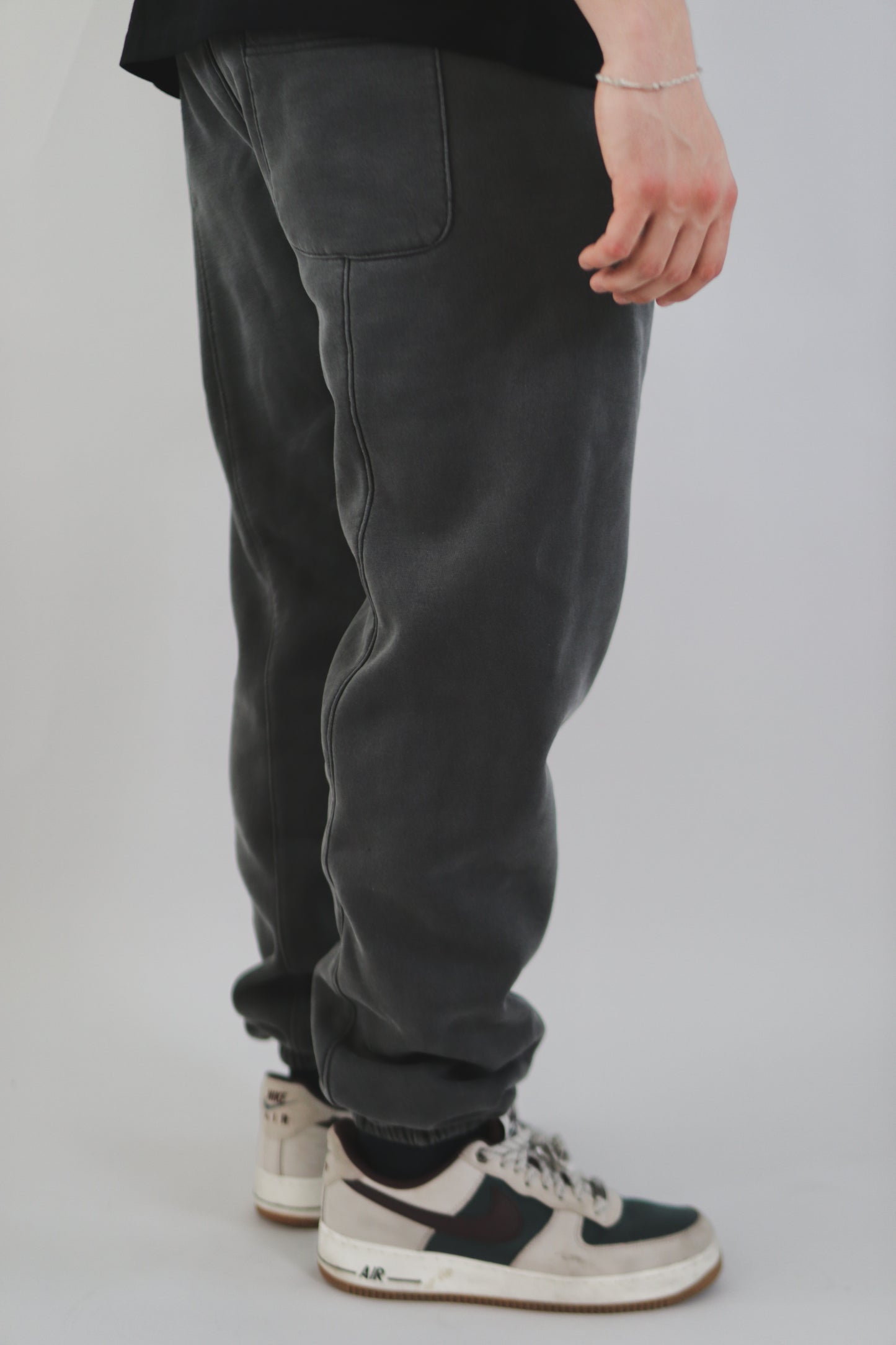 Essential Sweatpants - Dark Grey