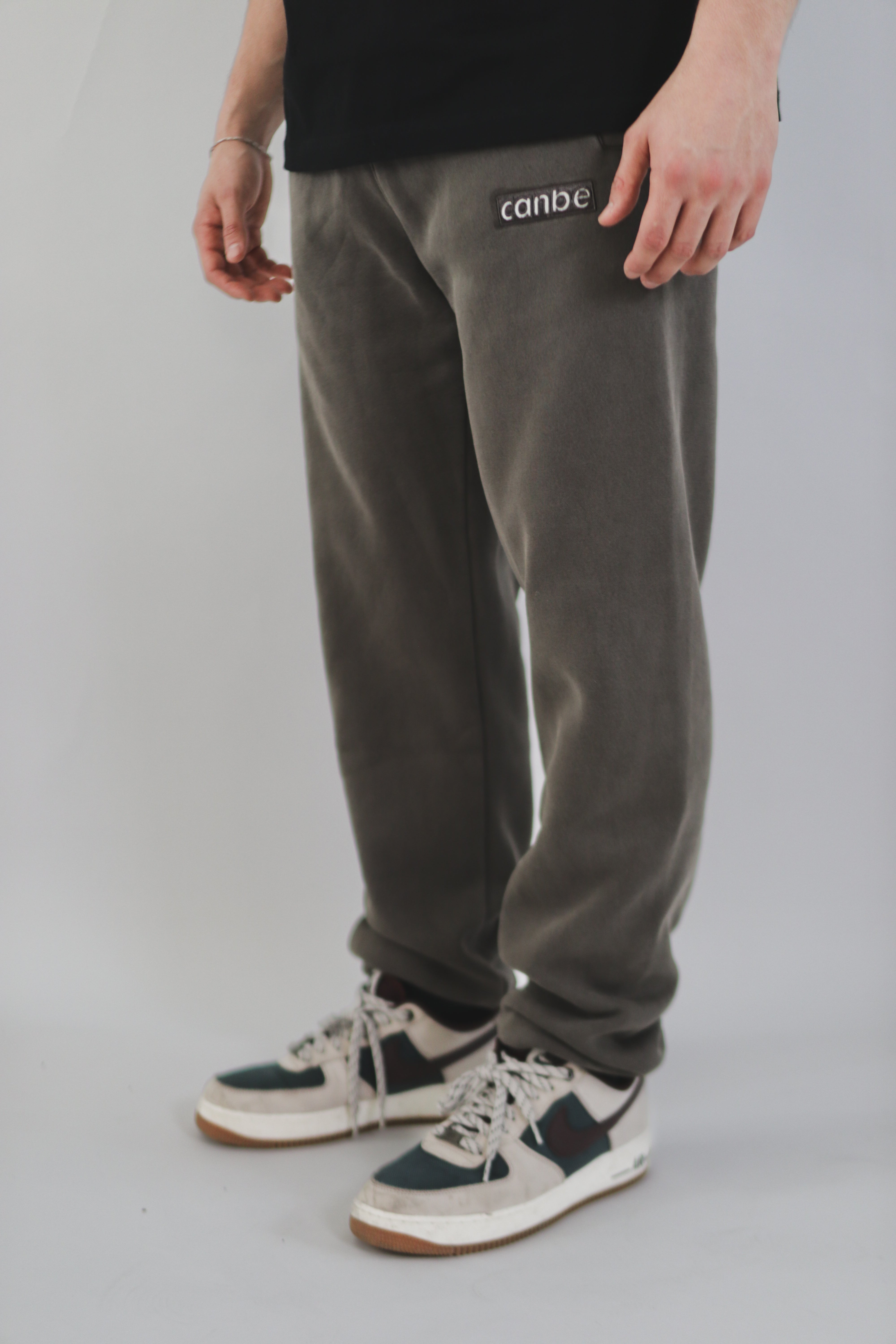 Essential Sweatpants - Earth Brown