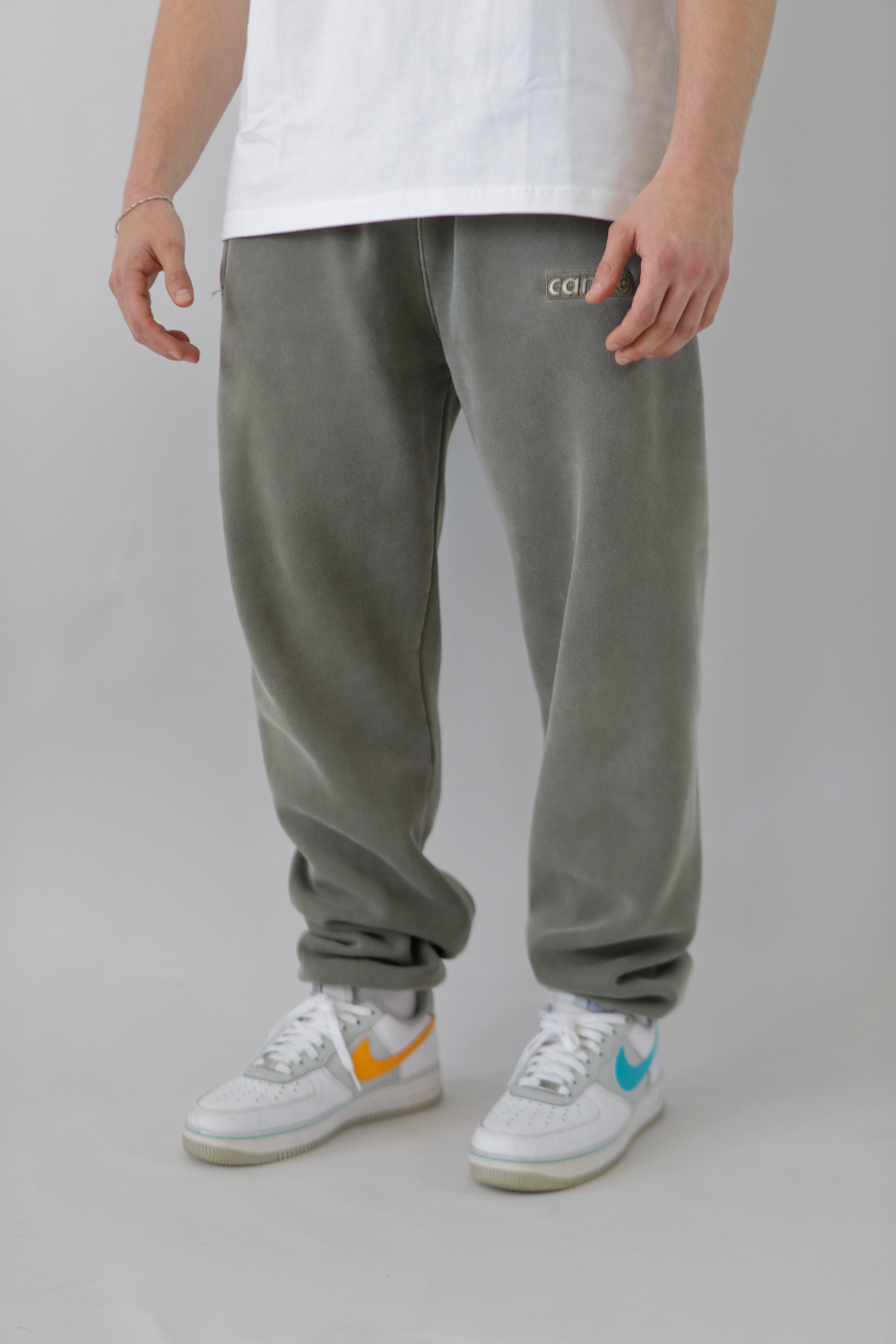 Essential Sweatpants - Washed Green